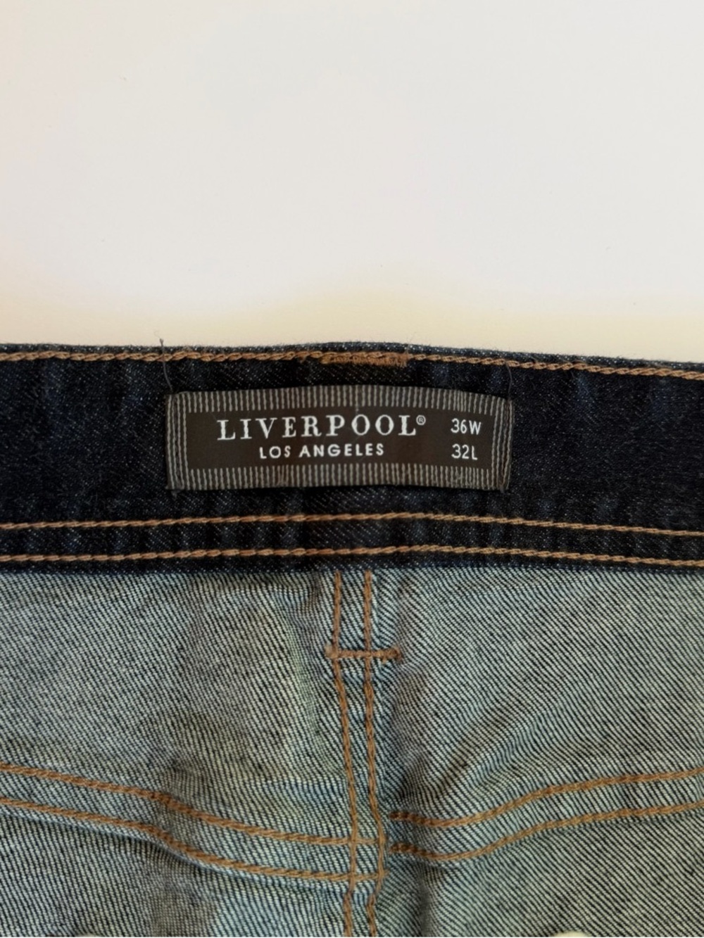 Men’s Liverpool Los Angeles Denim Jeans
Button Fly Size 36x32 - Picture 6 of 11